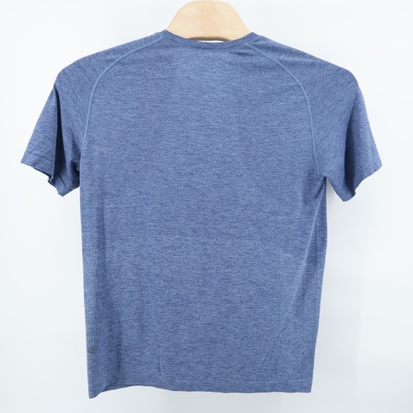 Lululemon Shirt Mens Large Blue Short Sleeve Metal Vent Tech Workout Gym Logo - Picture 3 of 6